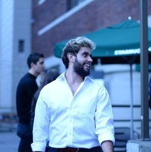 Meet your Posher, Emilio